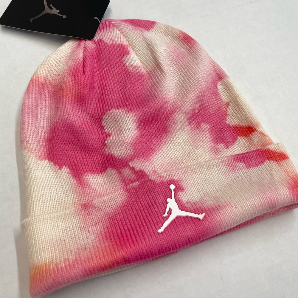 NWT! Girls Nike Jordan cuffed beanie hat pink size 8/20